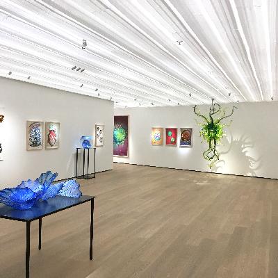 Whitestone Gallery H Queen's
