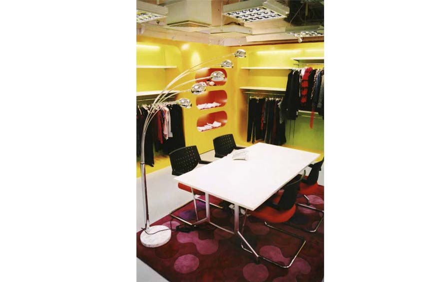 miss sixty @Kwun Tong 2004